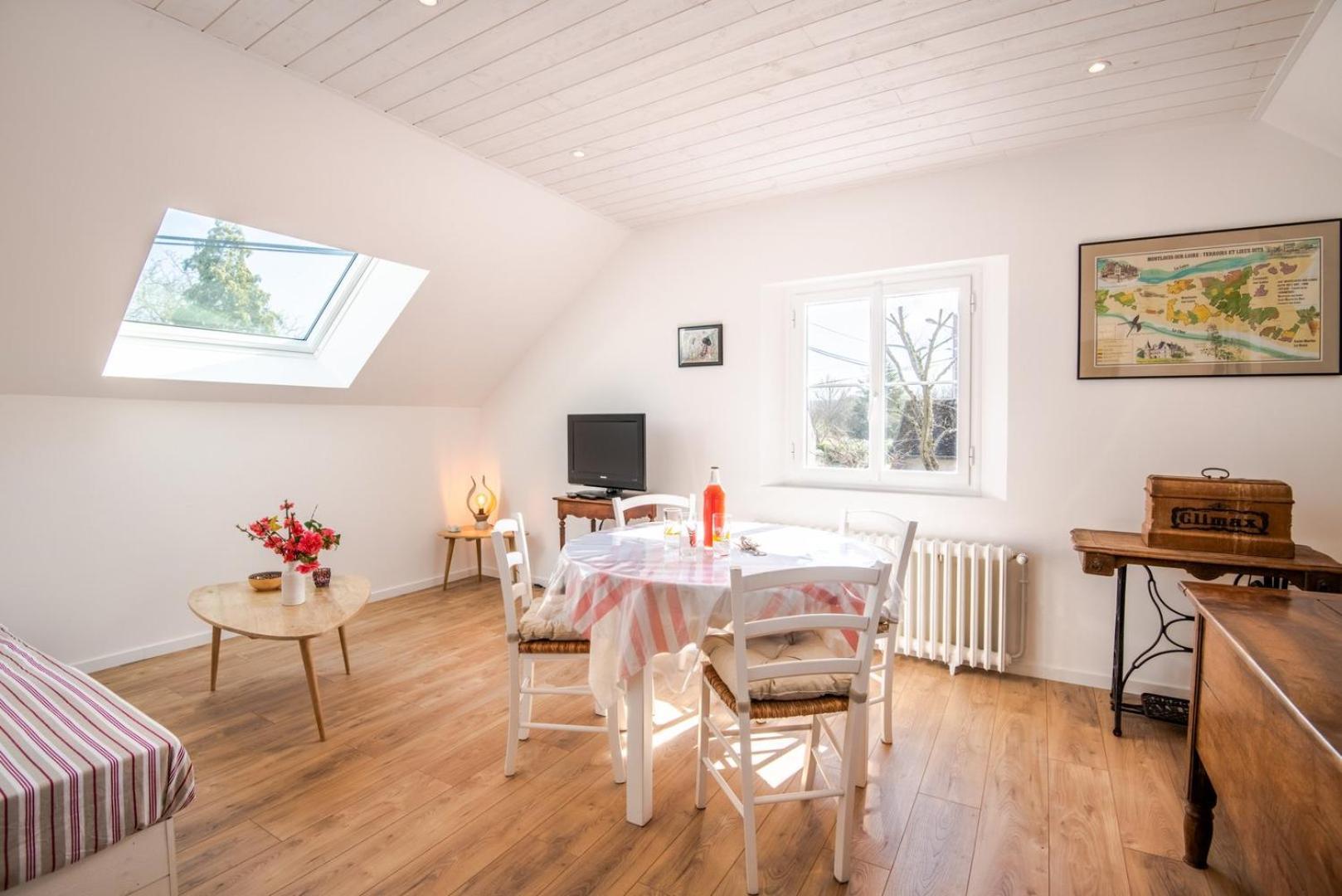 Le Relais De L'Ormeau - Charmant Gite Pour 4 Pers. Lussault-sur-Loire Экстерьер фото